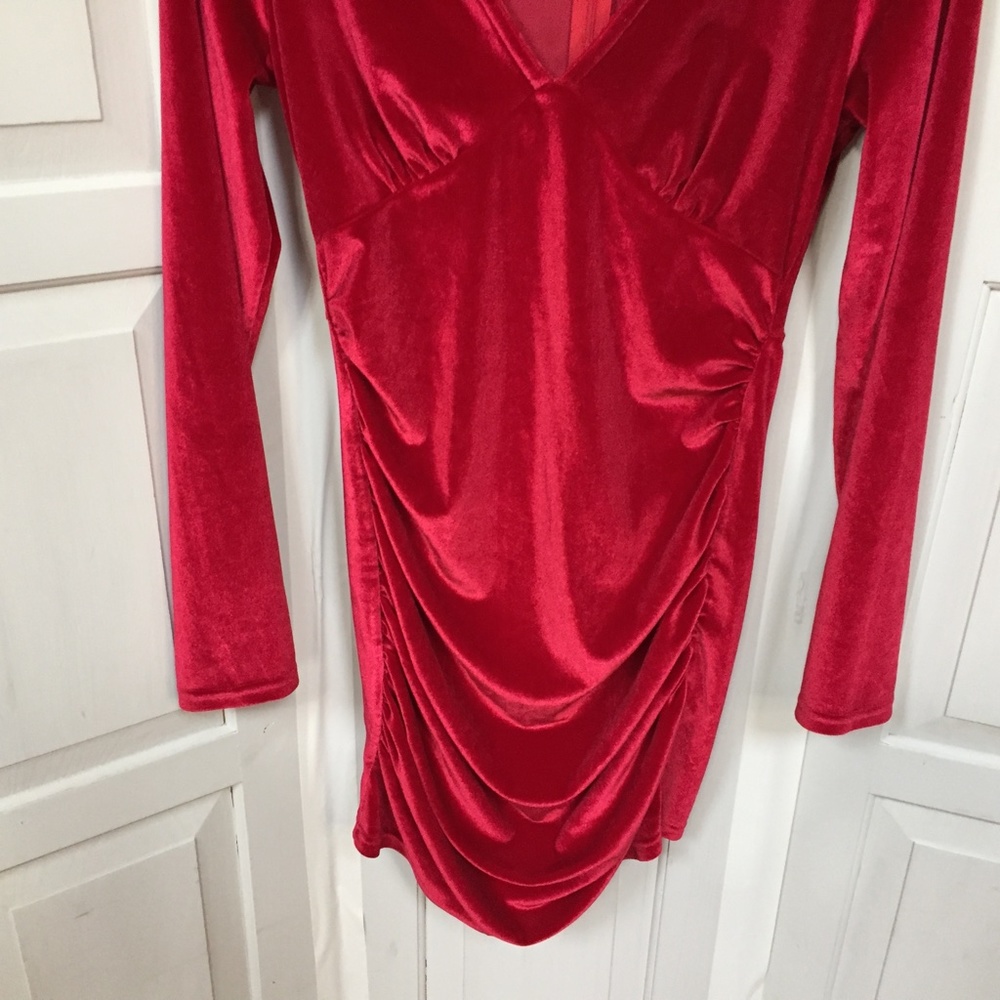 SBetro Red Velvet Dress w/ Ruched Sides - Picture 3 of 16